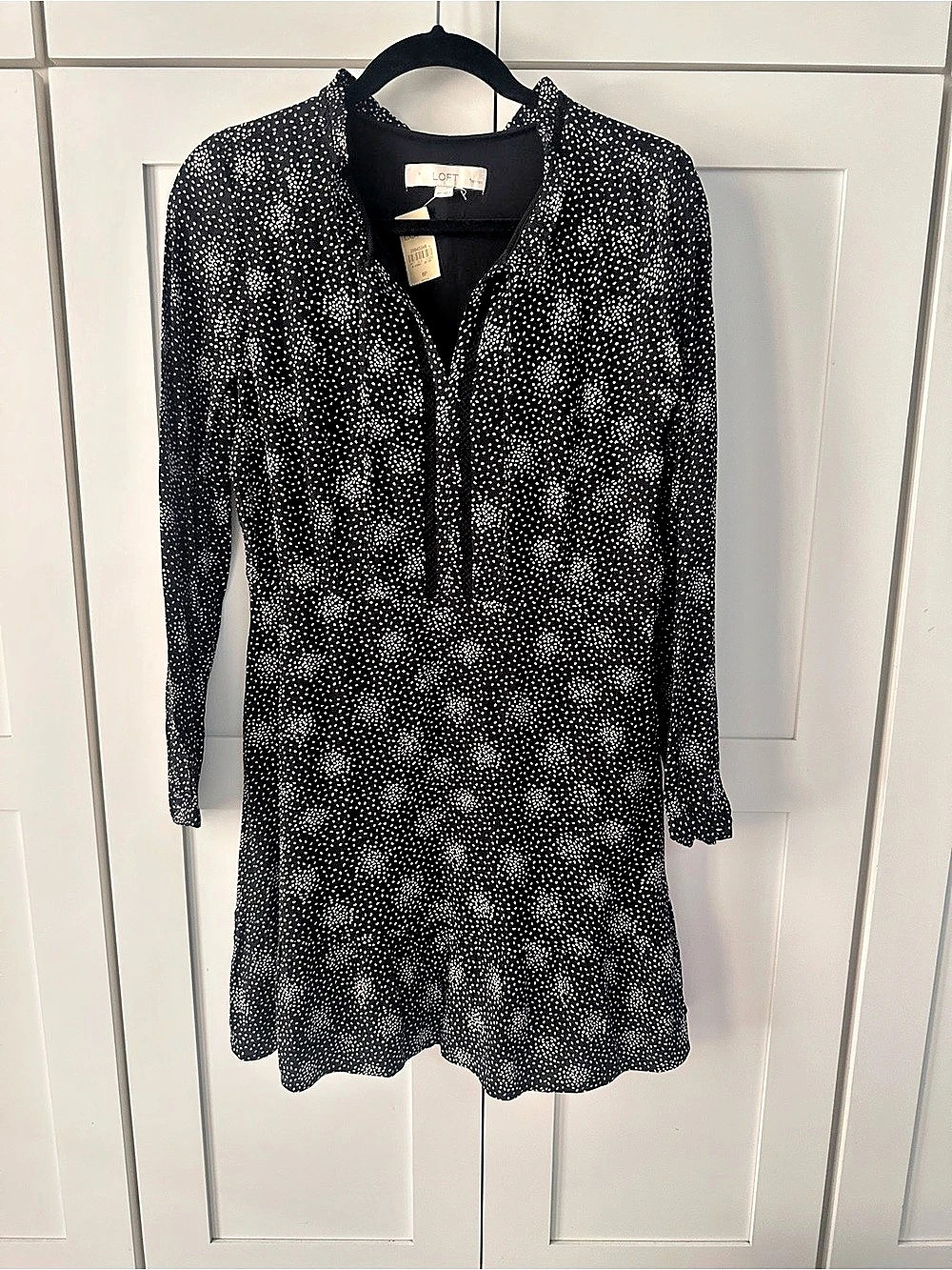 LOFT Mini Dress in Black & White Size 6P NWT